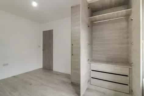 2 rooms flat of 61 m² in London