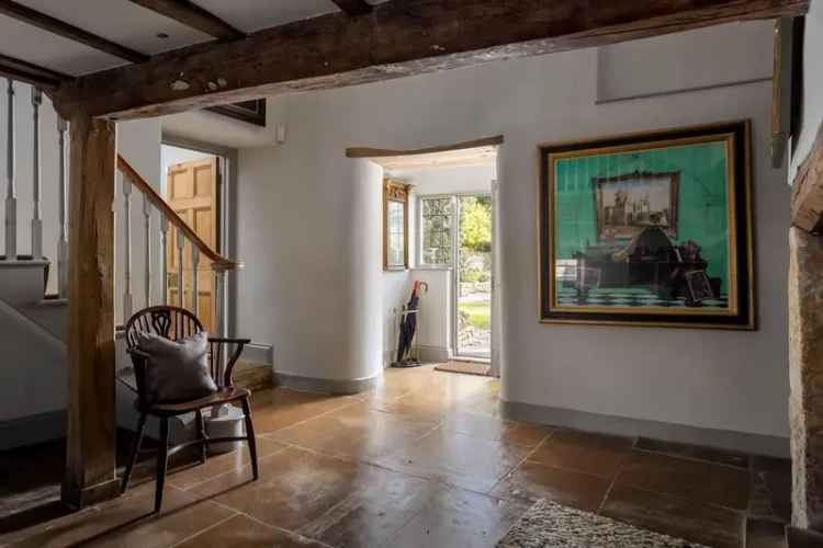 4 Bedroom Detached House for Sale in Lower Slaughter