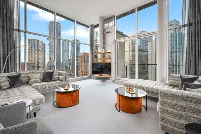 Luxury 3-Bedroom Penthouse Canary Wharf