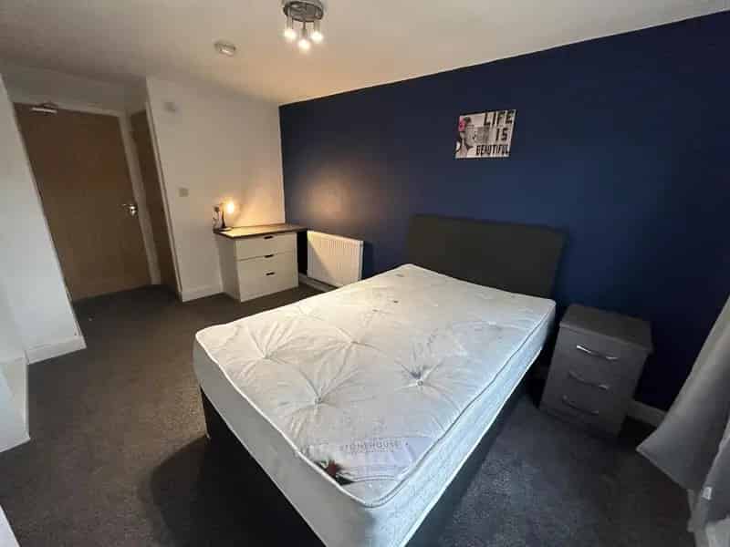 1 Bedroom House Share to Rent
