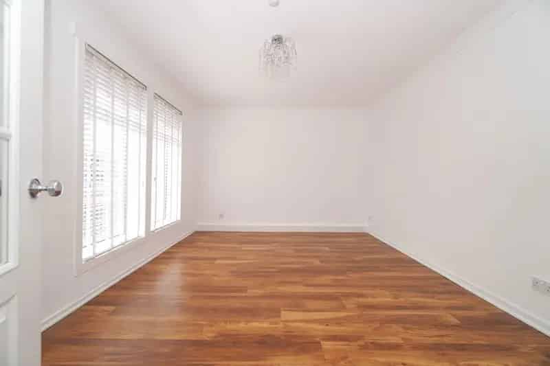 3 Bedroom Flat for Sale