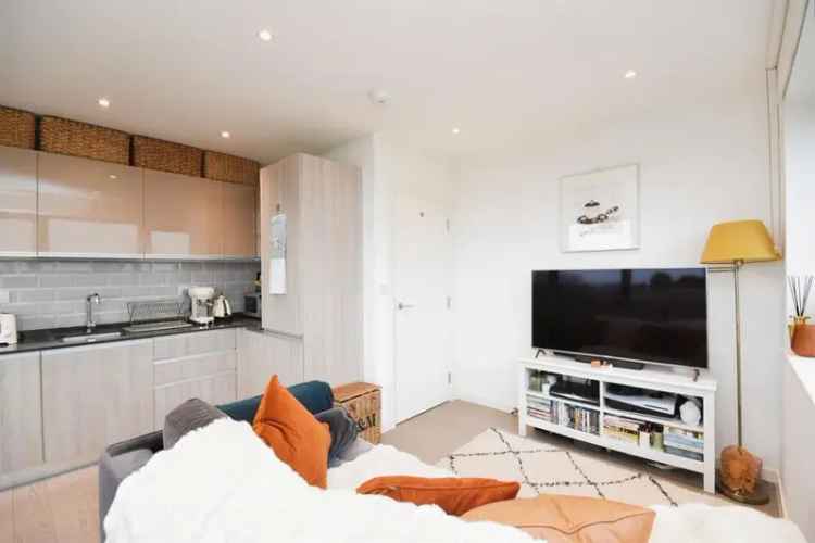 1 Bedroom Apartment for Sale