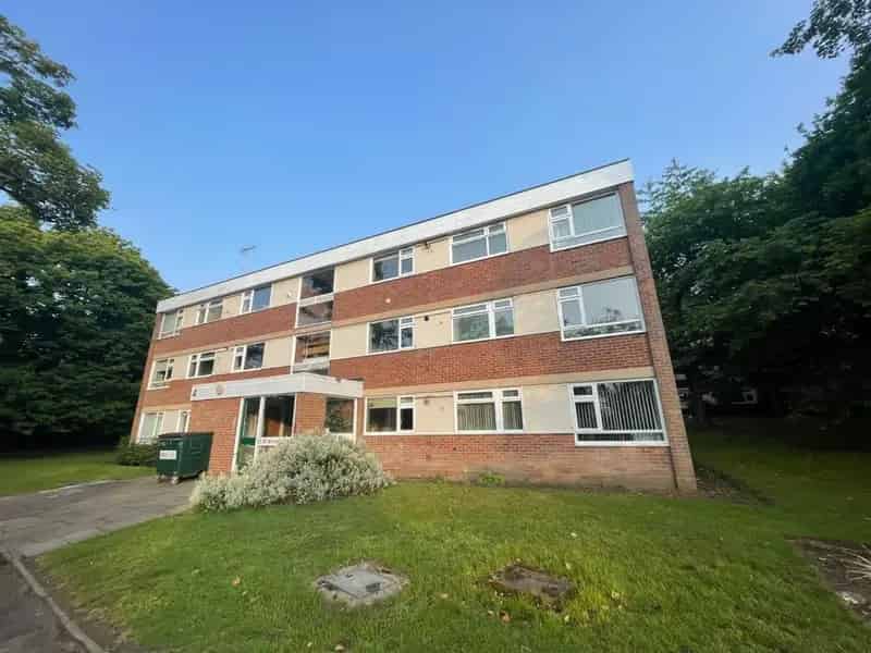 2 Bedroom Flat to Rent