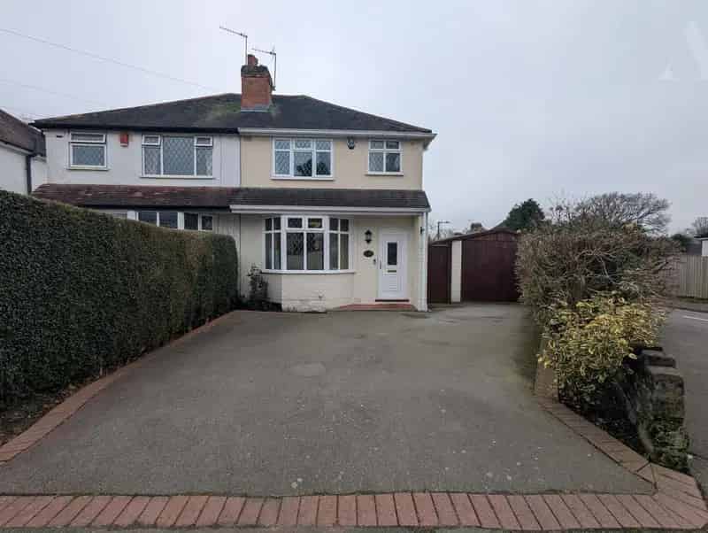 3 Bedroom Semi Detached House For Sale