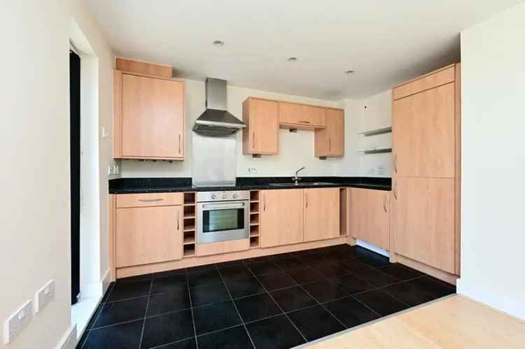 1 Bedroom Flat for Sale in Merton Rise