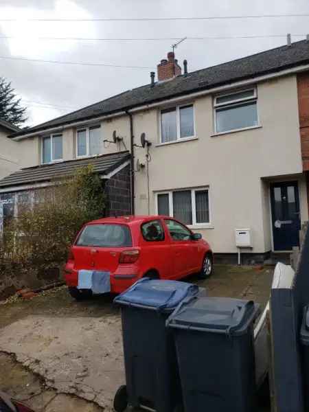 2 Bed Council House with Garden Seeks Upgrade to 3 Bed