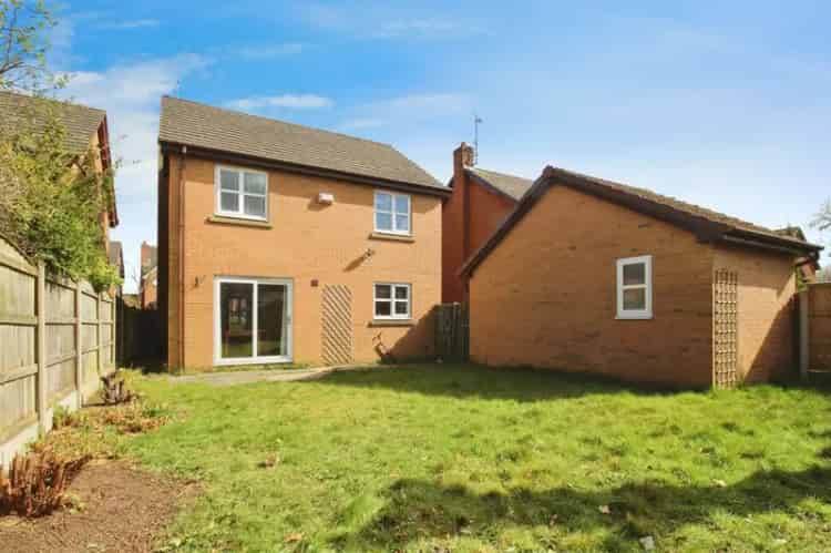 4 Bedroom Detached House To Rent Wilmslow Cheshire