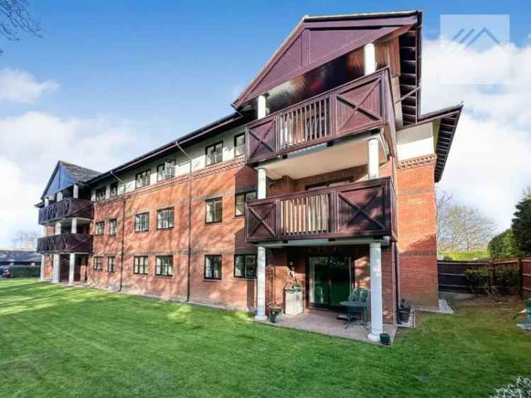 2 Bedroom Ground Floor Apartment For Sale