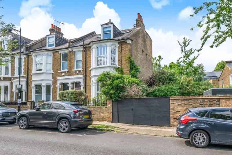 House For Sale , London, England