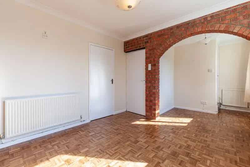 2 Bedroom Apartment Littlemore Oxford July 1st