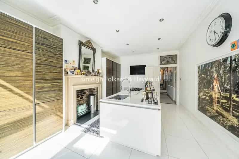 House For Sale , London, England