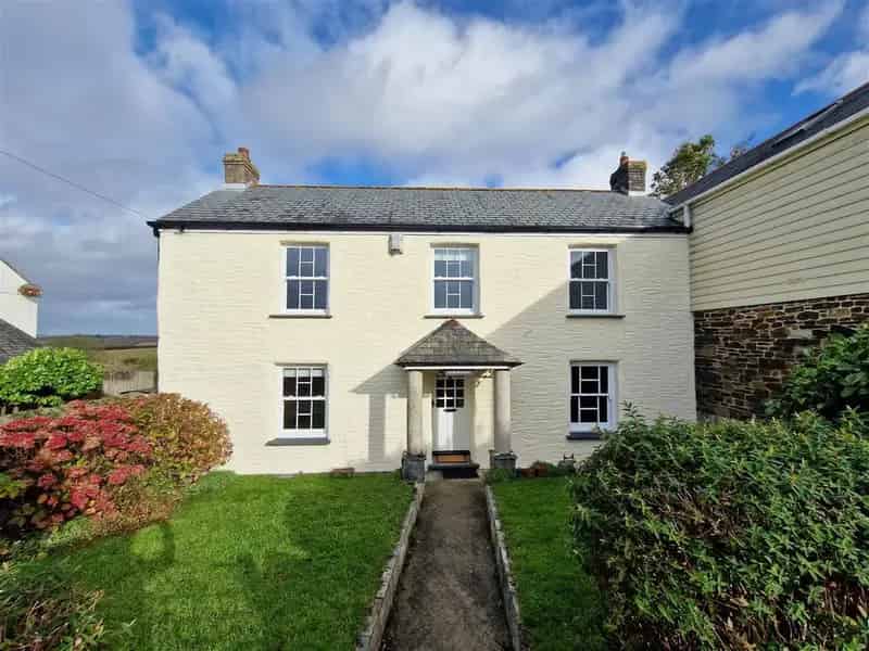 2 Bedroom Semi-Detached House to Rent