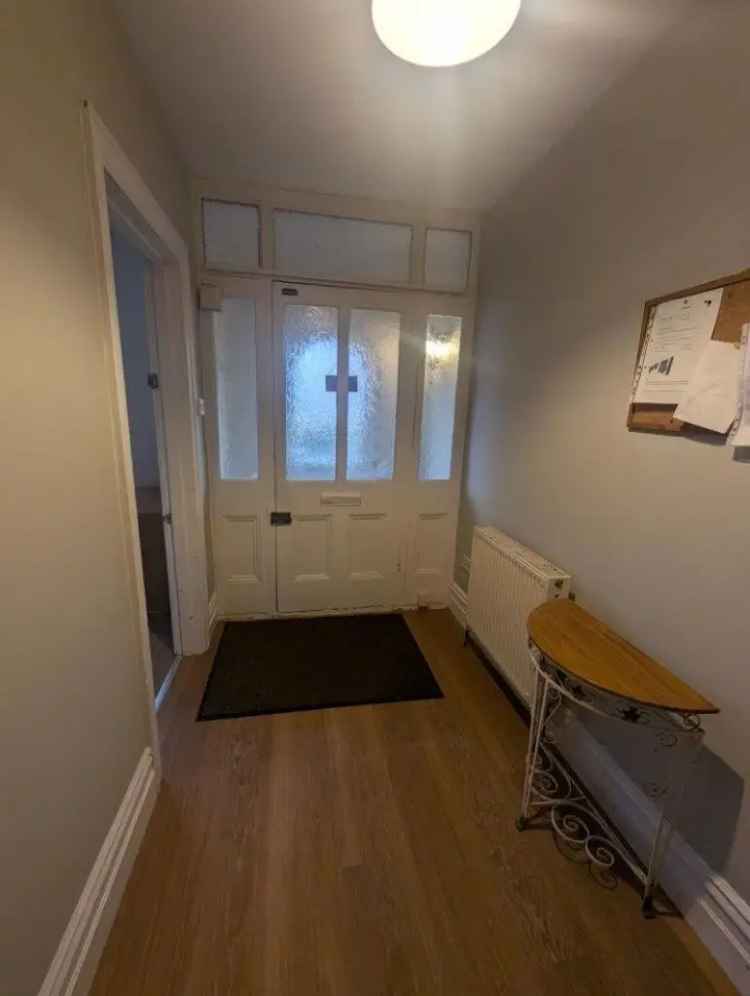6 Bedroom Detached Student House