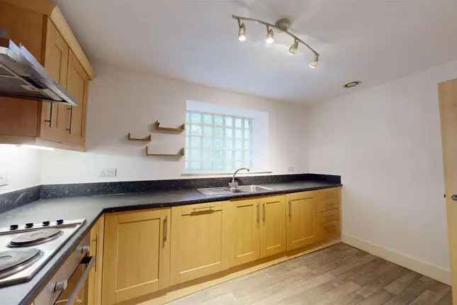 Flat for sale in Westgate Street, Cardiff CF10