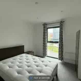 2 Bedroom Birmingham Apartment City Center Family Friendly Parking