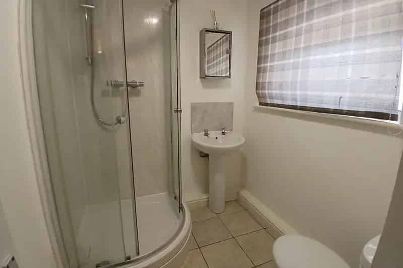 Spacious House with Dressing Room and Zero Deposit Option