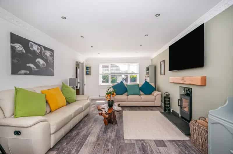 4 Bedroom Detached House For Sale in Leconfield Near Beverley