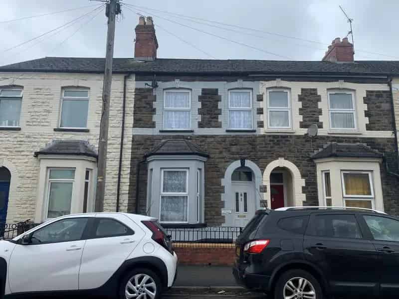 2 Bedroom Terraced House Auction Investment Opportunity