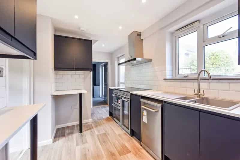 1 Bedroom House of Multiple Occupation HMO To Rent Available August 15 2025