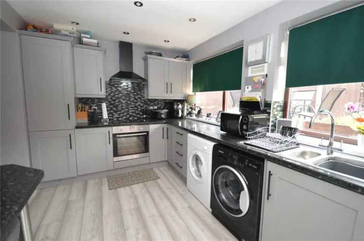 House For Sale in Leeds, England