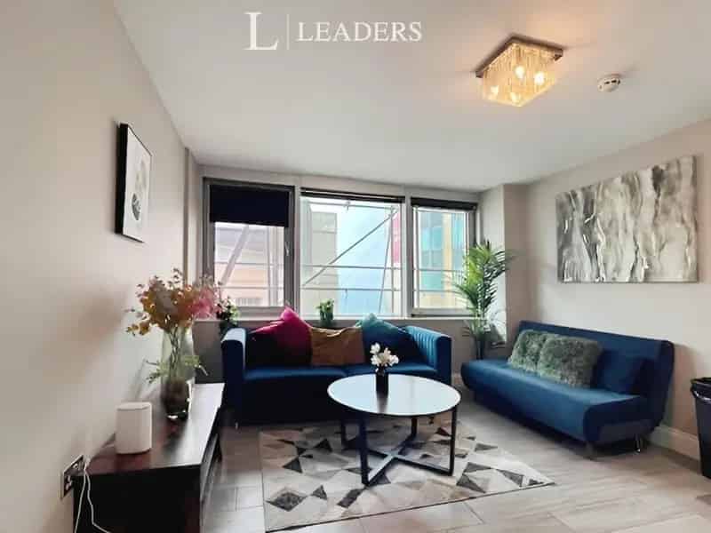 1 Bedroom Apartment Sea View Students Welcome