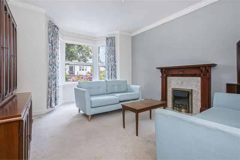 5 Bed Detached Bungalow Dunfermline