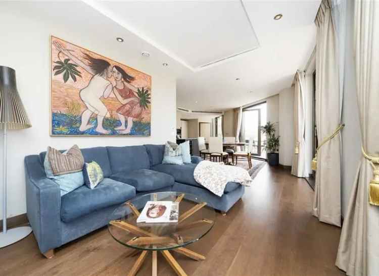 Flat For Sale in New Fetter Lane, City of London, England