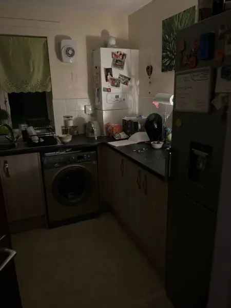 Flat For Rent in Waverley, England