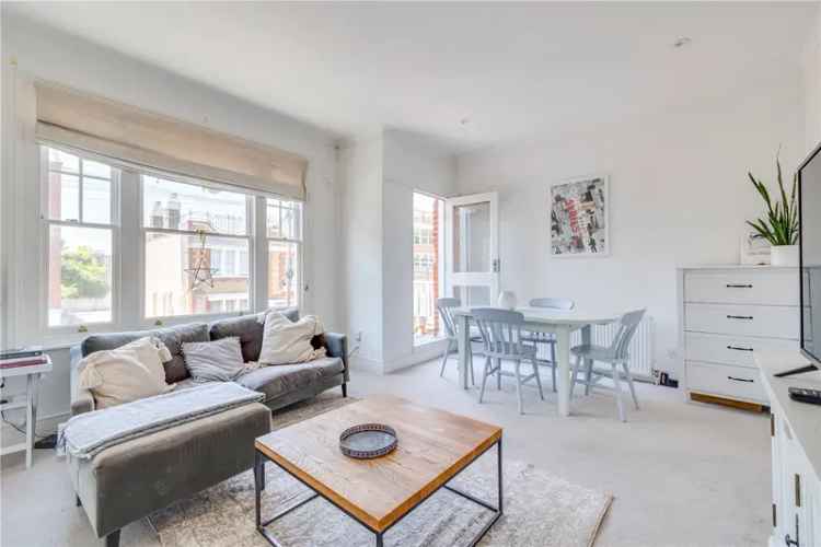 3 bedroom flat/apartment in London