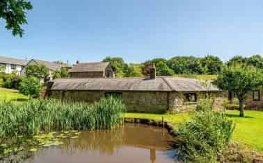 Charming Farmhouse with Annexe and 7 Acres