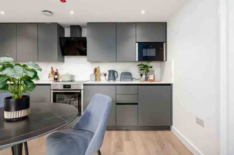 2 Bedroom Serviced Apartment for Young Professionals