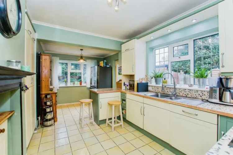 3 Bedroom Semi-Detached House Westwood Park Road