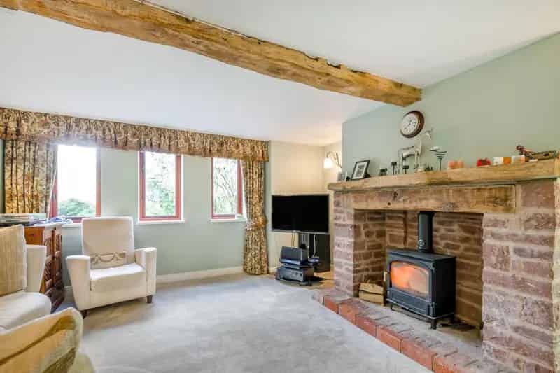 Equestrian Property with 3-Bedroom Barn Conversion and 15 Acres