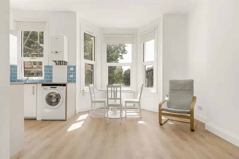 2 Bedroom Flat House to Rent in Tulse Hill