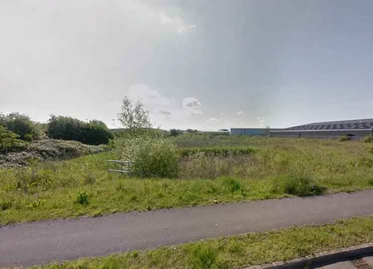 1.63 Acres Commercial Land Gainsborough Development Potential