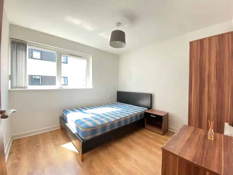 2 Bedroom Apartment Ancoats Manchester City Centre