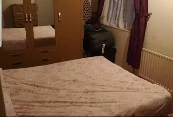 2 Bed Terrace House Hatfield Near Amenities
