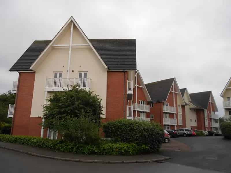 2 Bedroom Apartment to Rent