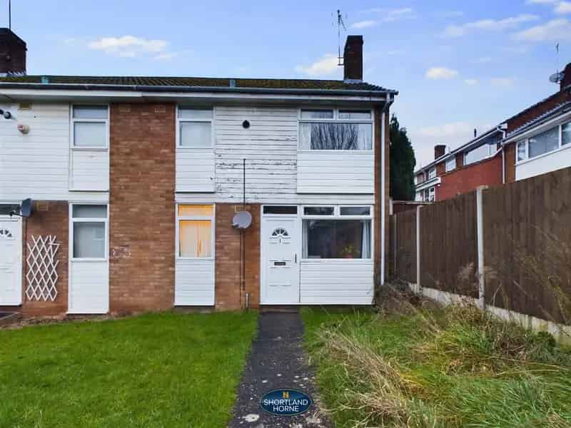 3 Bedroom End Terrace House to Rent