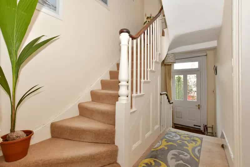 5 Bedroom Semi-Detached House Near Seafront Broadstairs
