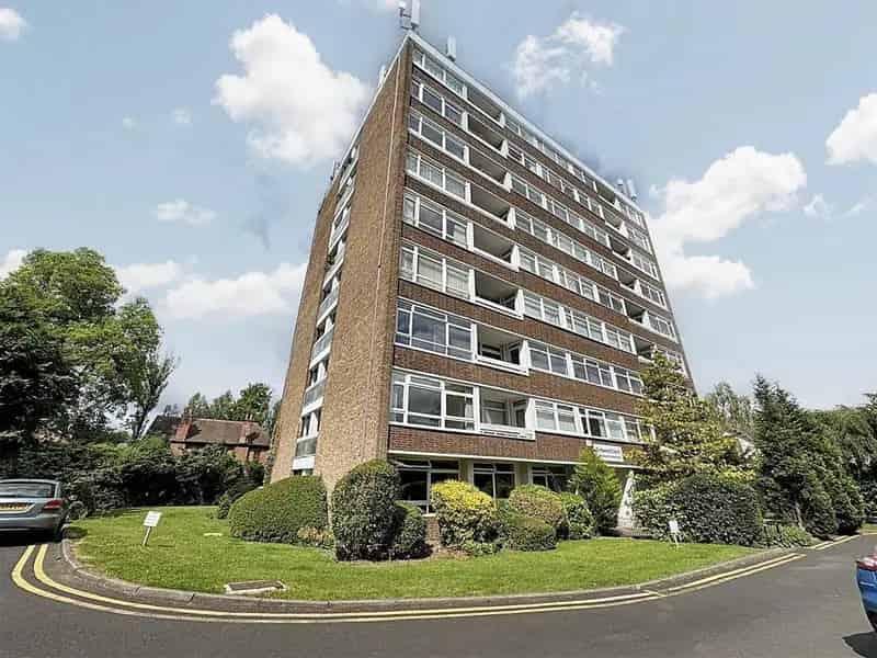 2 Bedroom Apartment for Sale Handsworth Wood Road