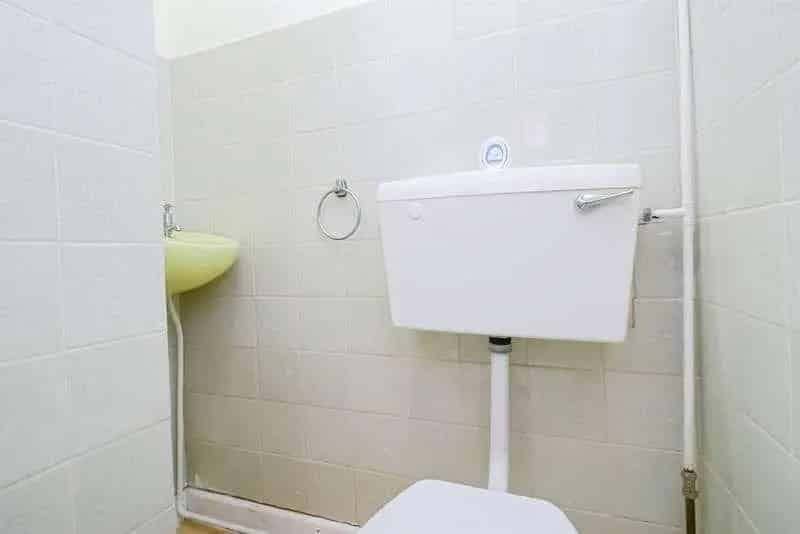 2 Bed Flat for Sale Sea Views Garage Parking
