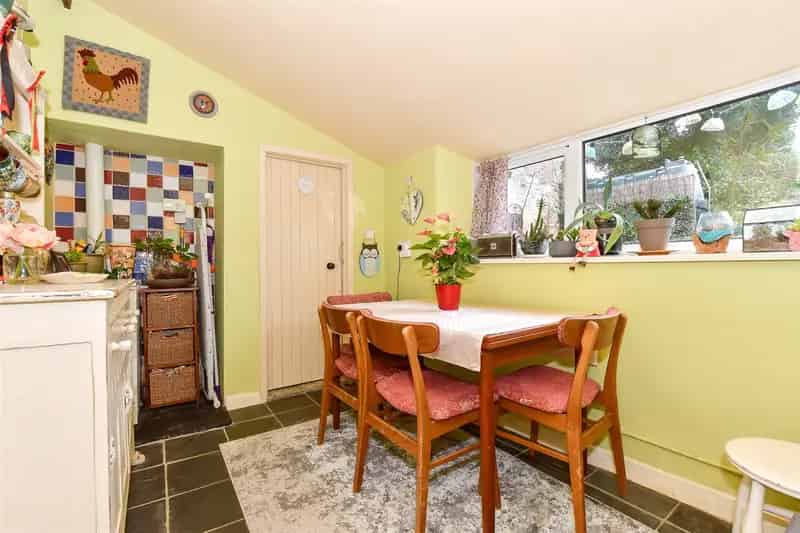 3 Bedroom Semi-Detached House For Sale Whitwell