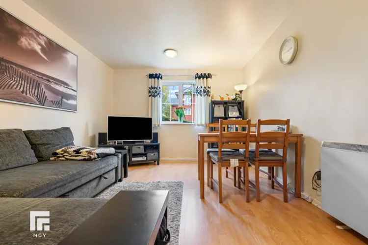 2 Bedroom Apartment for Sale in Cardiff