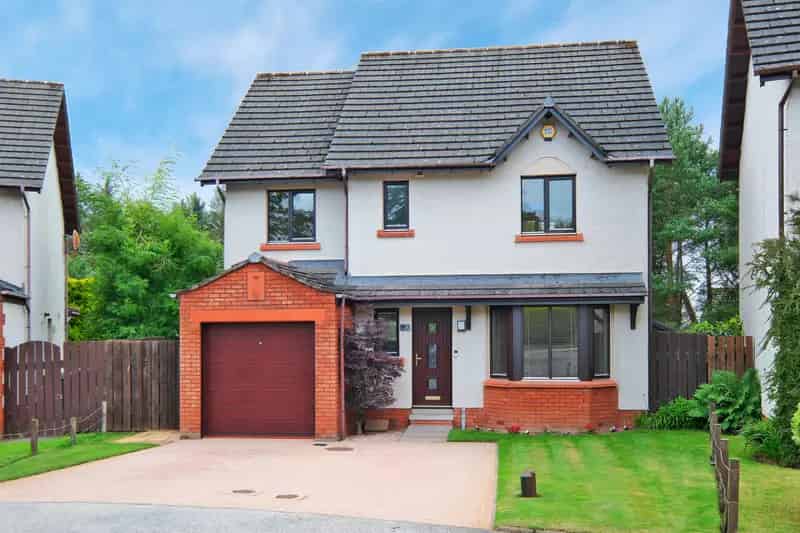 Four Bed Detached Villa in Kingswells