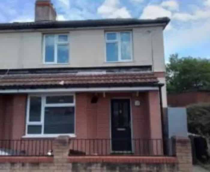 3 Bed House Rock Ferry No Deposit Pets Allowed