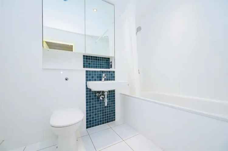 One Bedroom Apartment Hemel Hempstead Allocated Parking Stunning Views