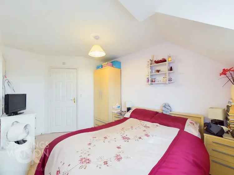 2 bedroom flat for sale