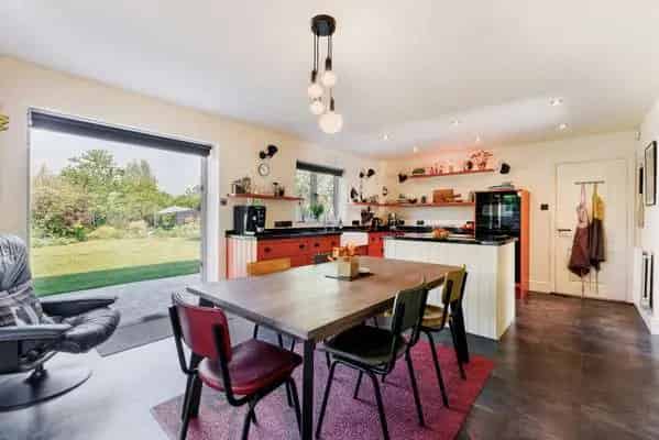 5 Bedroom Detached House for Sale in Gloucester