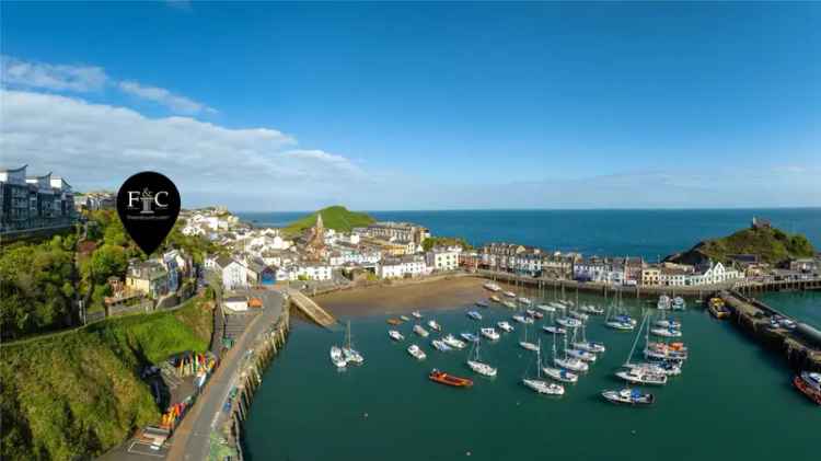 Detached House for sale with 5 bedrooms, Quayfield Road, Ilfracombe